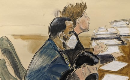 Mujer asegura que el cantante R. Kelly la encerró y la drogó antes de violarla 