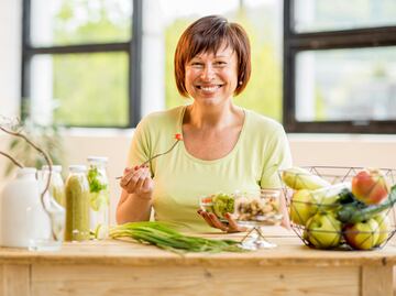 Combate el bajón emocional de la temporada con una dieta adecuada