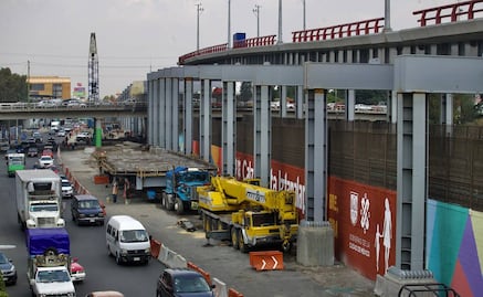 Adiós, microbuses; hola, trolebús: así avanza la línea elevada sobre Iztapalapa