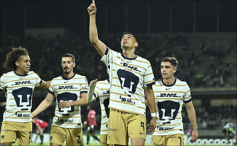 Guillermo Martínez festeja su doblete ante Cavalry / Foto: Imago7