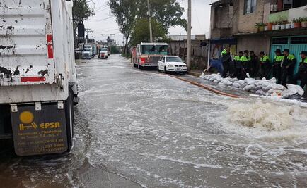 Laboran en inundaciones de Cuautitlán Izcalli