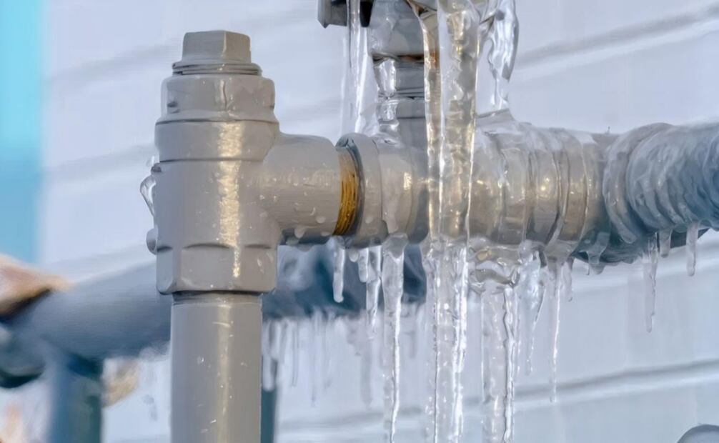 Alertan por congelamiento de tuberías en norte del país. Foto: Especiales