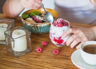 ¿Cuál es la fruta que cuida la salud del intestino?; es ideal para incorporar al desayuno