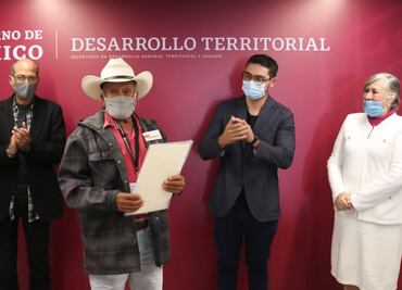 Otorga Sedatu certeza jurídica a 997 ejidatarios del país