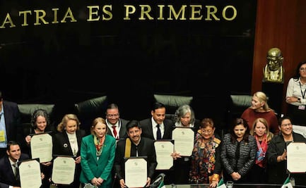 Cuestionados, protestan el cargo nueve ministros