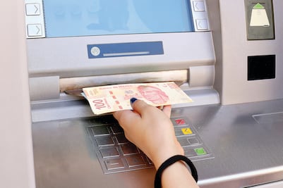 Les sacan jugo a comisiones