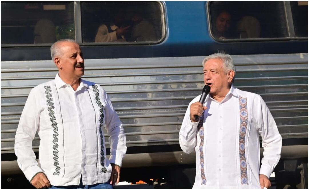Carlos Merino, gobernador de Tabasco y Andrés Manuel López Obradro. Foto: tomada de X