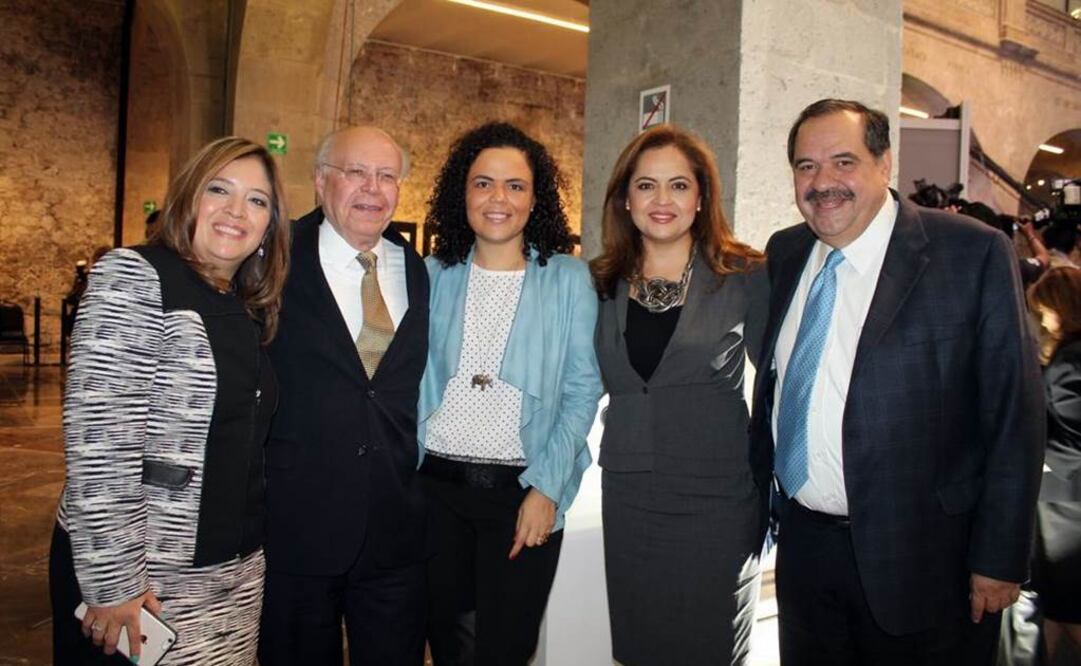 El rector de la UNAM asistió al Tercer Informe de la Mesa Directiva del Senado. /Tomada de @AnaLiliaHerrera 