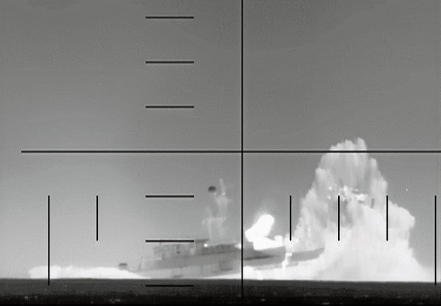 Un submarino estadounidense hundió un buque de guerra iraní frente a las costas de Sri Lanka. Foto: Tomada de X del Departamento de guerra