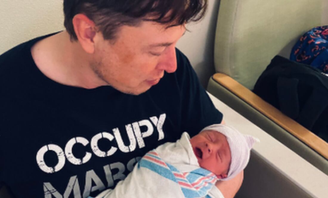 "Mamá y bebé están bien", escribió en su cuenta de Twitter el empresario de origen sudafricano, quien ya tiene otros cinco hijos de un matrimonio anterior