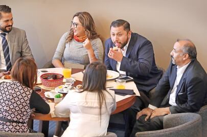 Monta Tarín una telenovela de 28 horas en San Lázaro