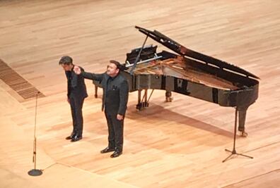 El público regresa a Camarena dos veces al escenario de la Sala Nezahualcóyotl