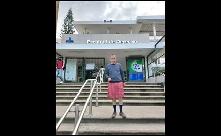 Profesor impulsa experimento social y se viste con falda en universidad de Veracruz
