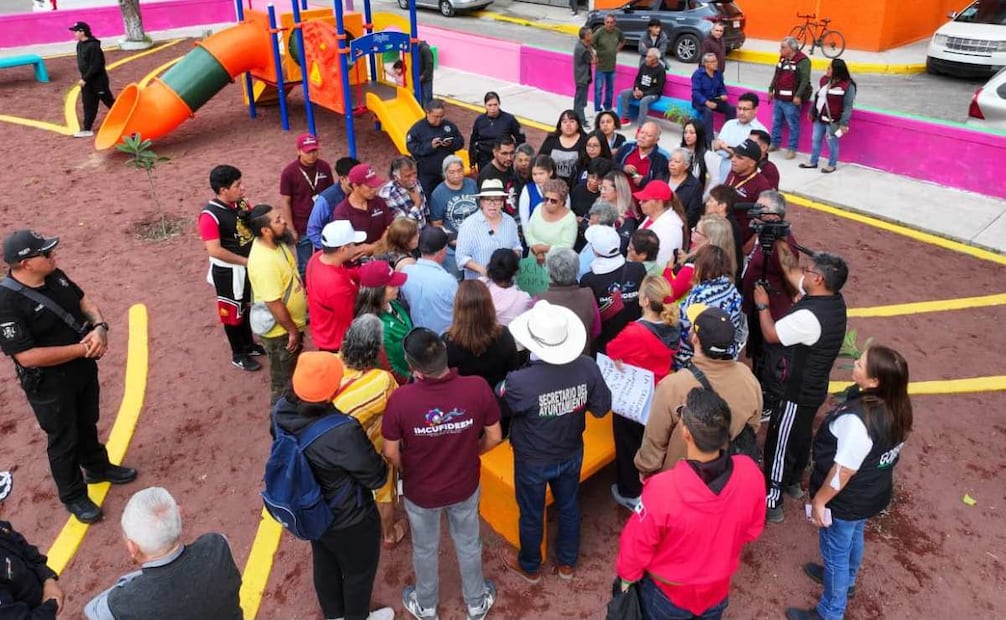 Azucena Cisneros recupera parque en Jardines de Morelos, Ecatepec; impulsan espacios para la convivencia.
Foto: Especial.