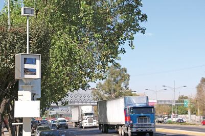Vigilan vías rápidas con 60 cámaras de fotomulta