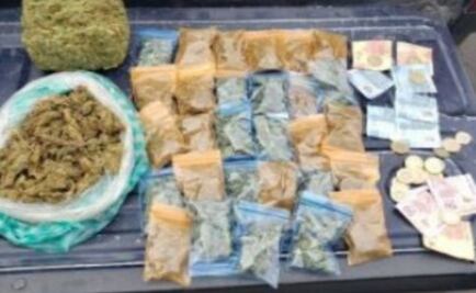 Detienen a dos mujeres con marihuana en pasillos del mercado de Jamaica