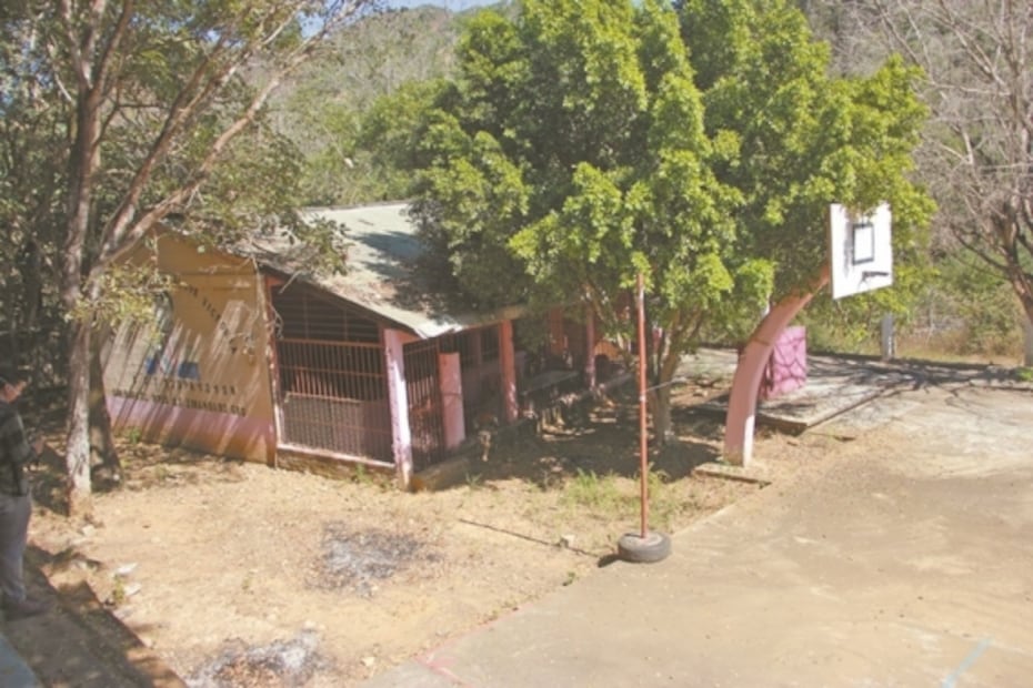 Se quedan sin educación por violencia y covid