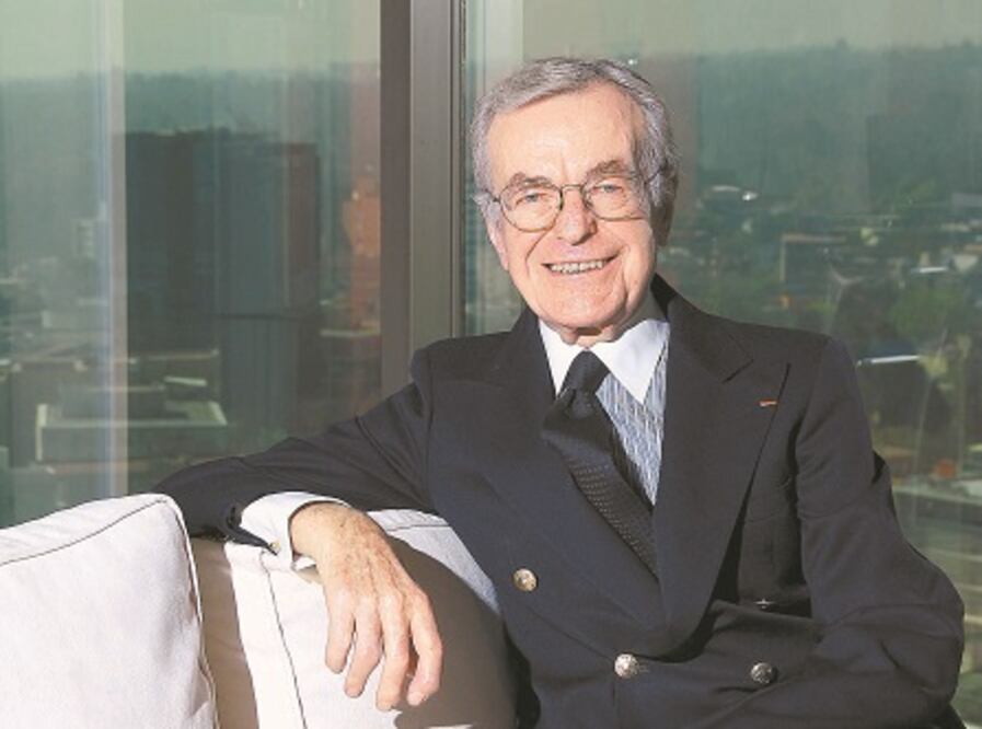 Ernest Hemingway y Jacobo Zabludovsky, en un día como hoy