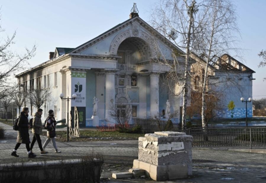 Biblioteca ucraniana, el nuevo refugio de trabajadores y estudiantes en Kiev