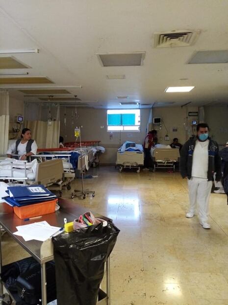 Acusan negligencia en ISSSTE de Hidalgo; dan atención médica "en el suelo"