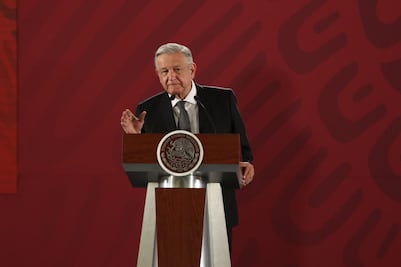 Invita AMLO a participar en subasta de casas de narcos