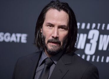 Keanu Reeves hizo un "pequeño amigo" durante un vuelo y la escena fue absolutamente tierna