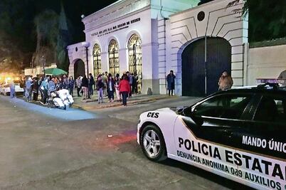 Drogado, joven ataca a 5 compañeros con hacha, señala fiscalía