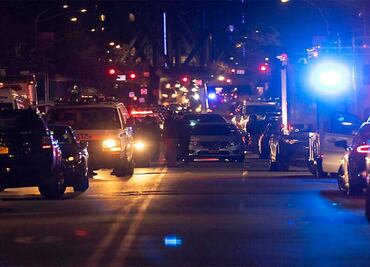 Neoyorquinos rinden tributo a policía latino asesinado en Harlem