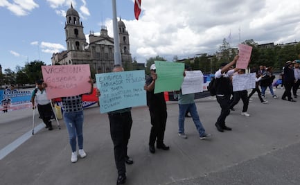 Policías auxiliares del Edomex protestan en Toluca; exigen reconocimiento y aumento salarial