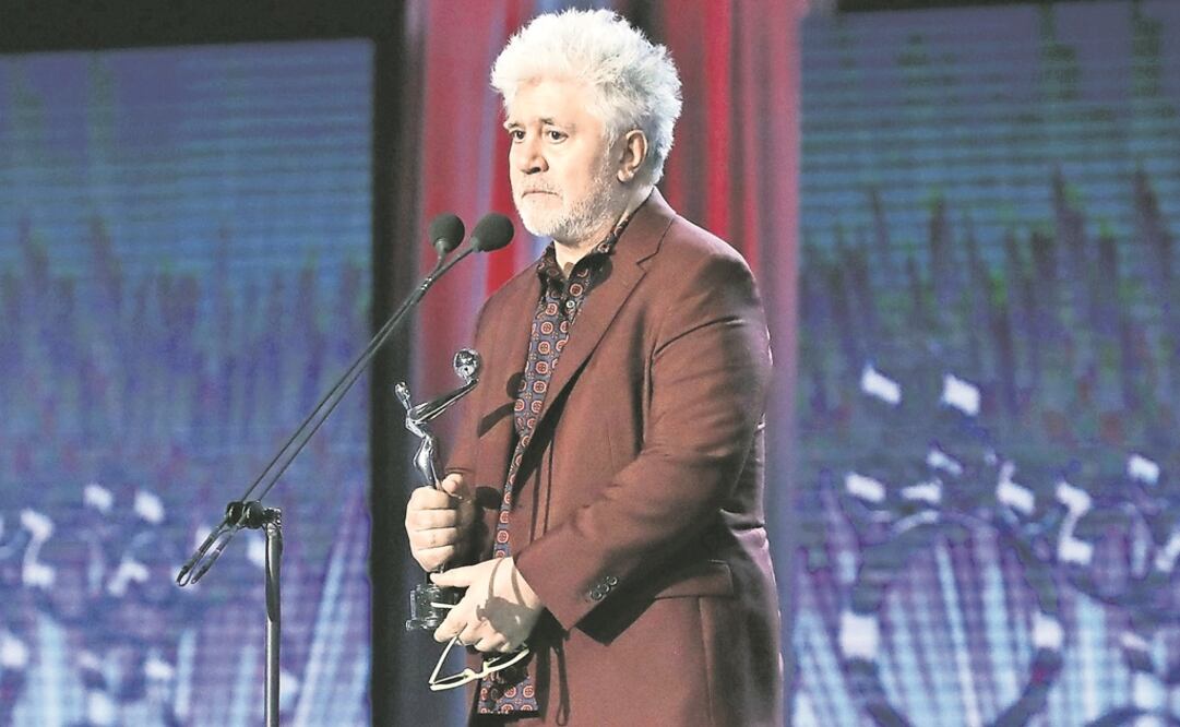 El realizador español recibió dos premios: Director y Música por "Julieta". (FOTOS: AGENCIAS)