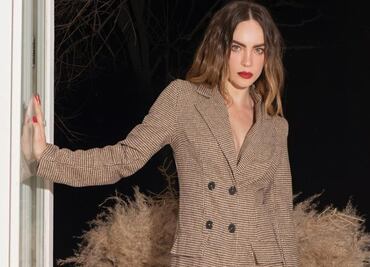 El look sexy de Belinda para protagonizar portada de revista L'Officiel