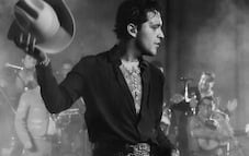 Nodal narra el miedo que experimentó durante el fuego cruzado que presenció en Zacatecas: "me tocó tirarme al piso"