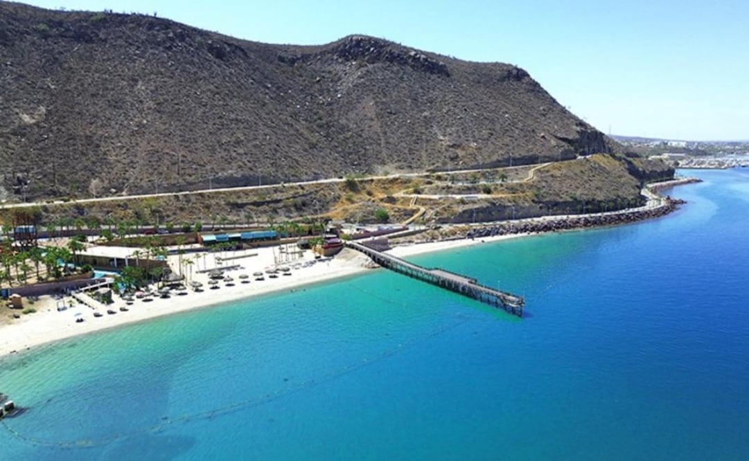 Senado recibe minuta que garantiza acceso libre y gratis a playas. Foto: Especial