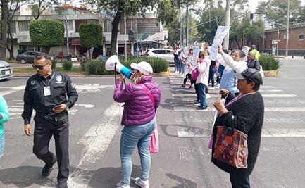 Familiares de adolescentes desaparecidos bloquean avenida Doctor Río de la Loza; exigen pronta búsqueda a la FGJCDMX