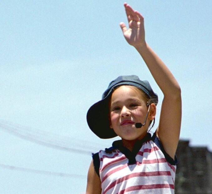 Así ha cambiado Danna Paola en sus 27 años: de niña angelical a mujer exitosa y sensual