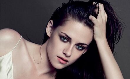 Charles Baudelaire y Kristen Stewart, en día como hoy