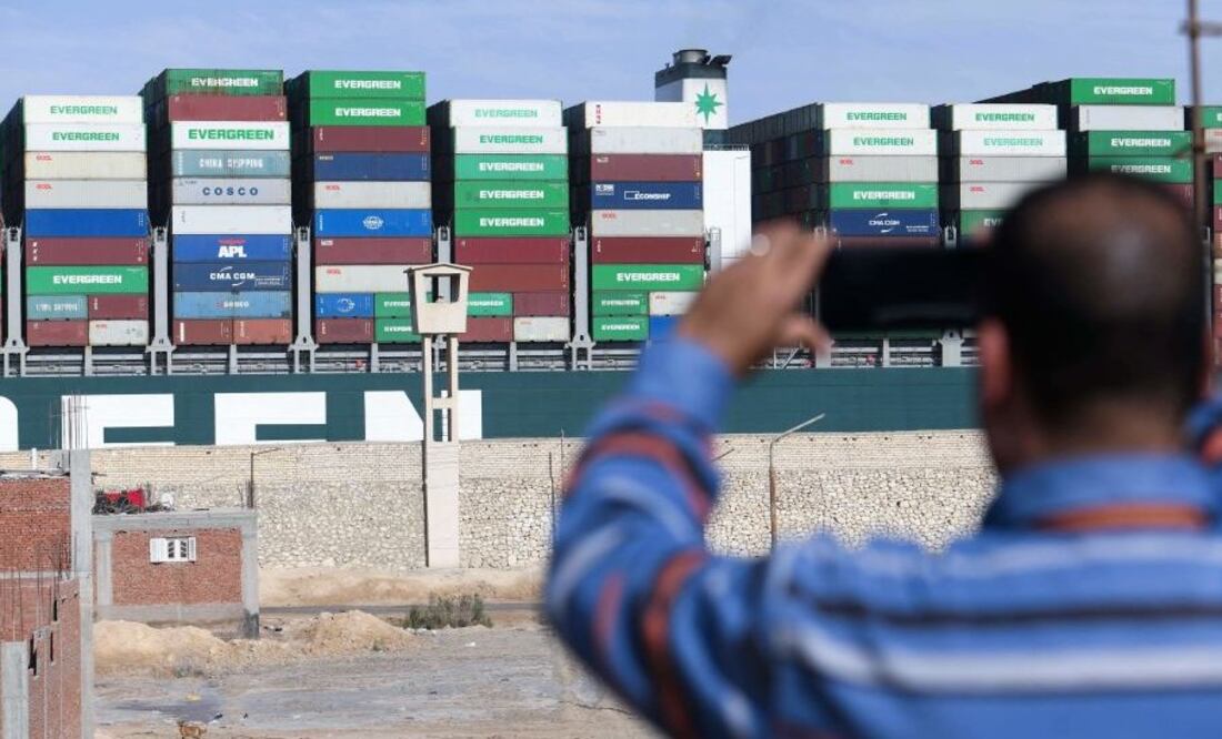 El Ever Given está en una zona segura mientras se realiza la investigación. Foto: Getty Images