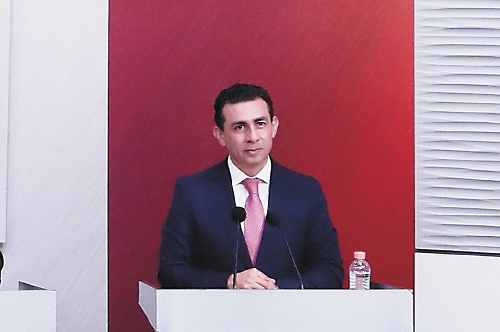 Antonio Chemor, ex titular del Seguro Popular, aseguró que se trata de uno de los programas de salud pública más sólidos. (ARCHIVO EL UNIVERSAL)