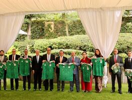 Mikel Arriola e Ivar Sisniega acuden a reunión de Embajadores Árabes rumbo a la Copa del Mundo 2026