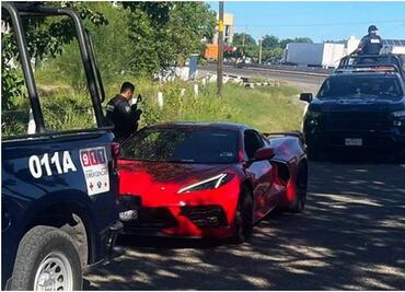 Localizan en Sinaloa corvette rojo robado en EU