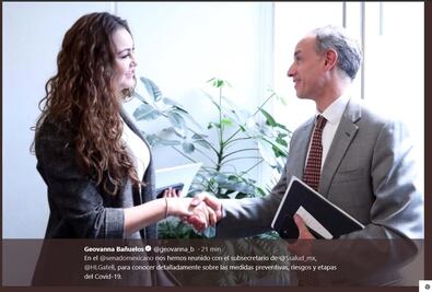 Senadora saluda de mano a López-Gatell; publica foto