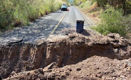 Habitantes modifican carreteras para evitar avance del CJNG en Coalcomán y Tepalcatepec, Michoacán