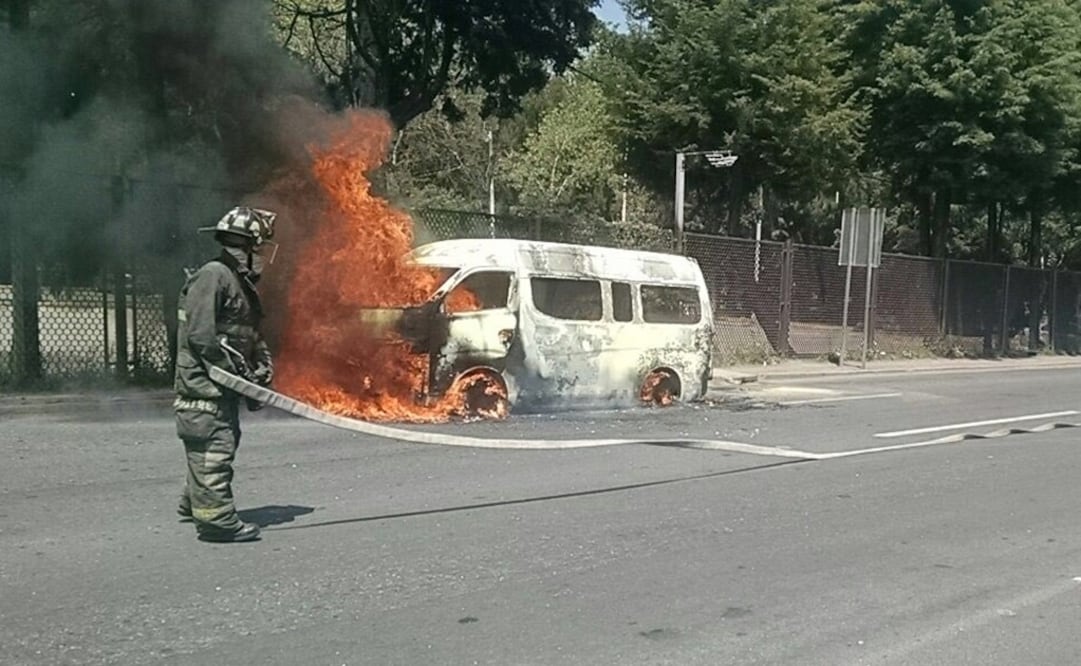 (Foto: Twitter @bomberoscvida)