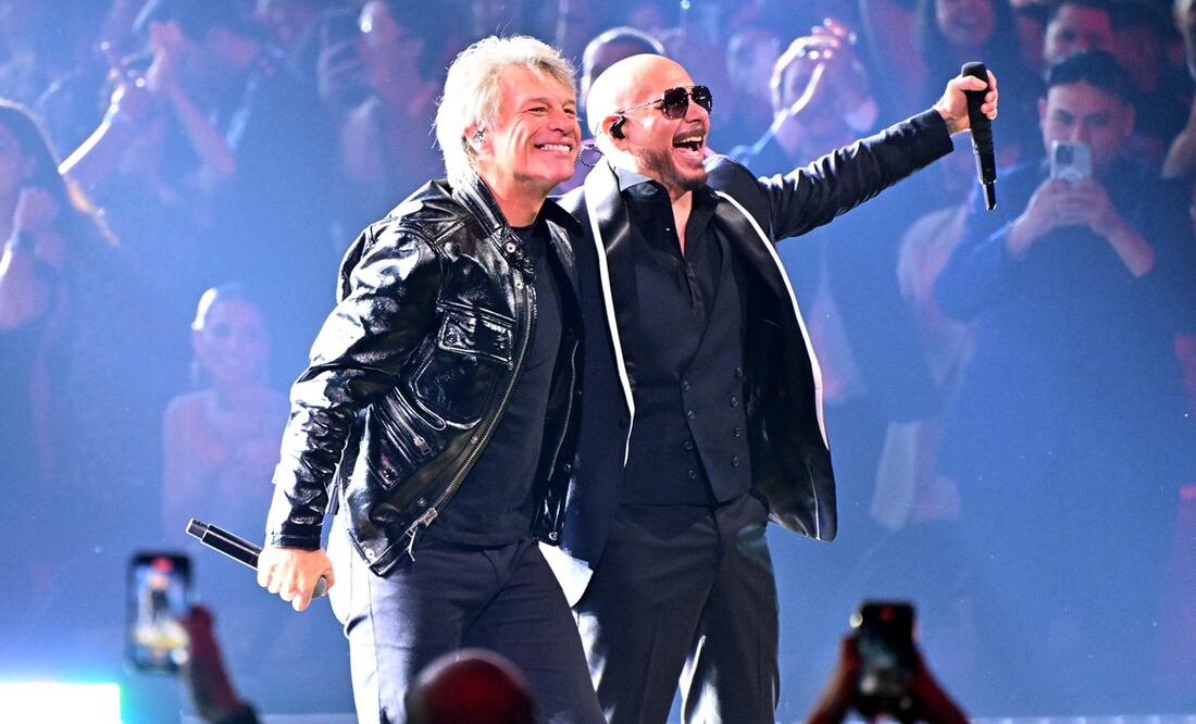 Jon Bon Jovi presentaron su nuevo sencillo en la ceremonia de los Latin Grammy. Foto: AFP