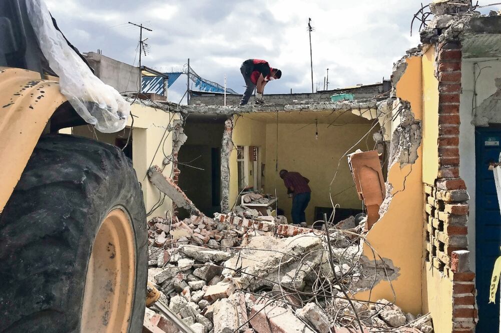 Según el censo que realizó el ayuntamiento, se han contabilizado 4 mil 473 casas que sufrieron algún tipo de daño. (FOTOS: EMILIO FERNÁNDEZ. EL UNIVERSAL)