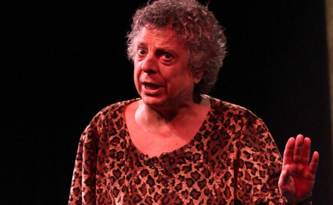 César Bono se encuentra internado en un hospital privado.