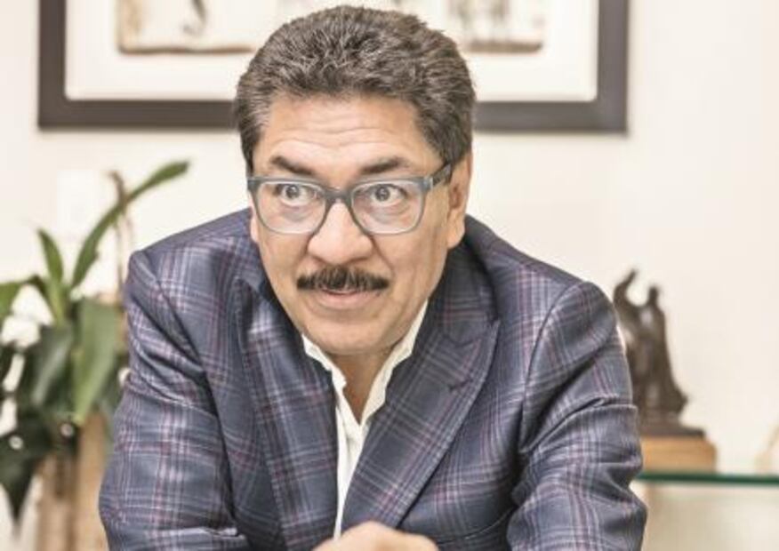 El Foco. Grandes ventas en tiendas de lujo con la maestra Elba Esther  