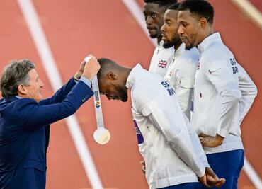 Las federaciones creen que el pago de premios en atletismo "socava los valores olímpicos"