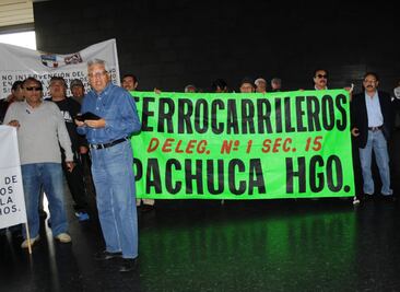 Jubilados ferrocarrileros exigen respeto a sus derechos sindicales