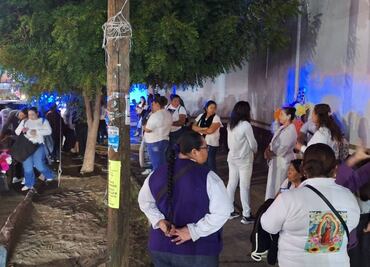 Madres buscadoras hacen peregrinación a santuario guadalupano en BCS; rinden homenaje a desaparecidos